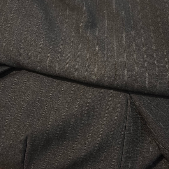 CALVIN KLIEN SUIT MODERN FIT SIZE 6 excellent condition - Picture 10 of 10